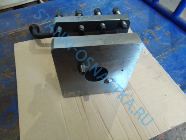 Резцедержатель 1М63.04.166