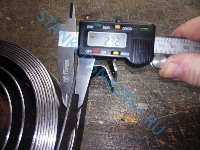 Пружина противовеса 2576.81.39.010 Пружина противовеса 2576.81.39.010