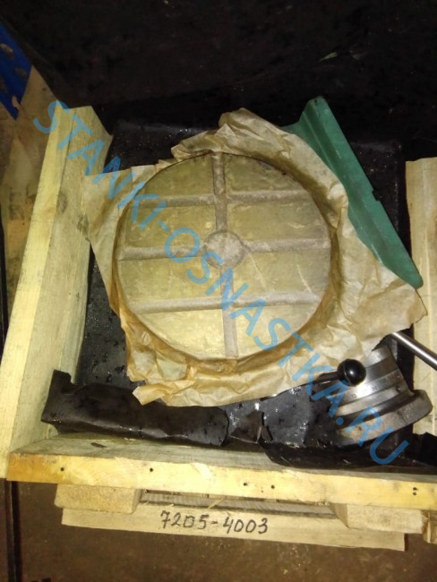 Стол поворотный круглый РКВ 7205-4003 ф250мм Стол поворотный круглый РКВ 7205-4003 ф250мм